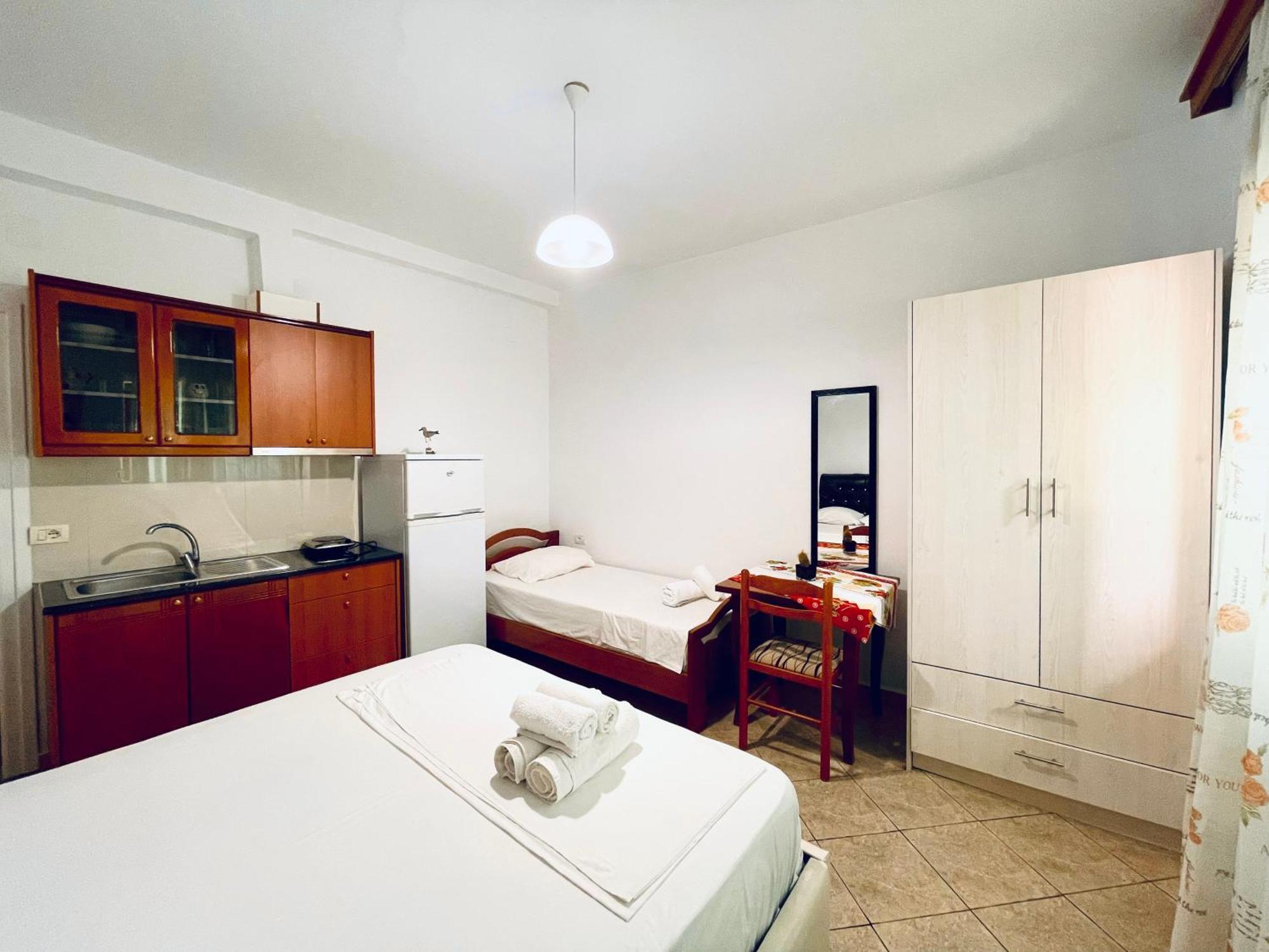 Guesthouse Dollomaja Ksamil Eksteriør billede
